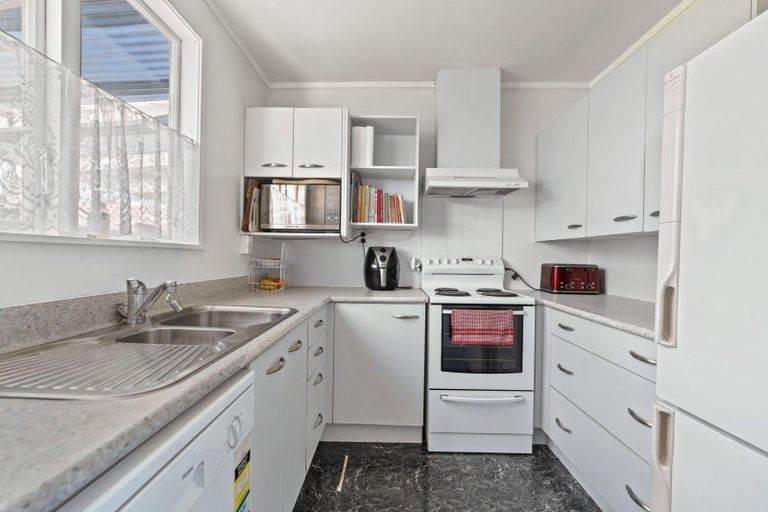 Photo of property in 5 Hawea Place, Tikipunga, Whangarei, 0112