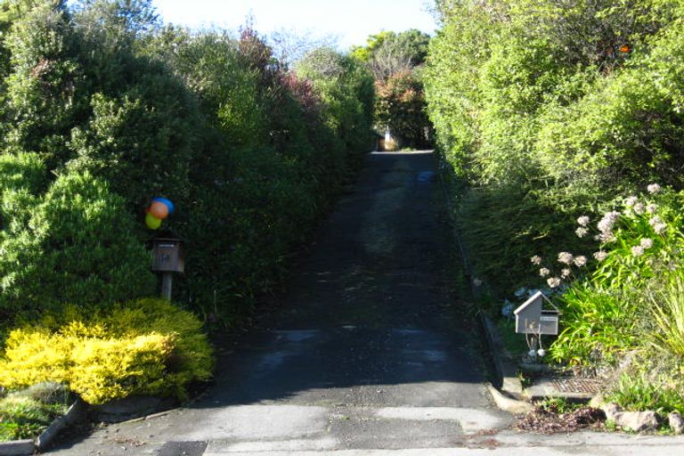 Photo of property in 14 Takahe Drive, Cashmere, Christchurch, 8022