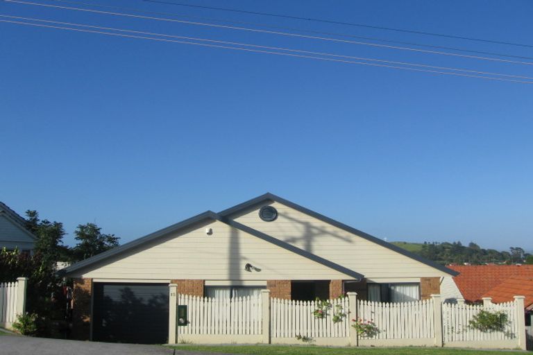 Photo of property in 15a Milliken Avenue, Mount Roskill, Auckland, 1041
