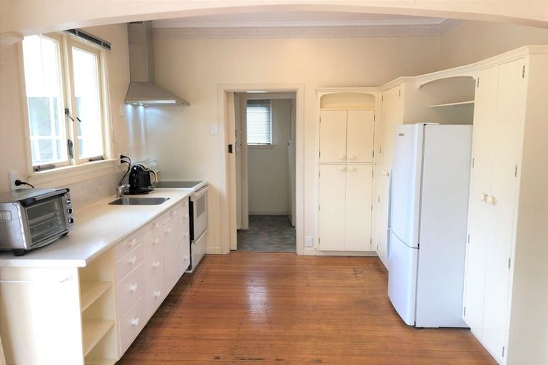 Photo of property in 26a Queens Parade, Devonport, Auckland, 0624