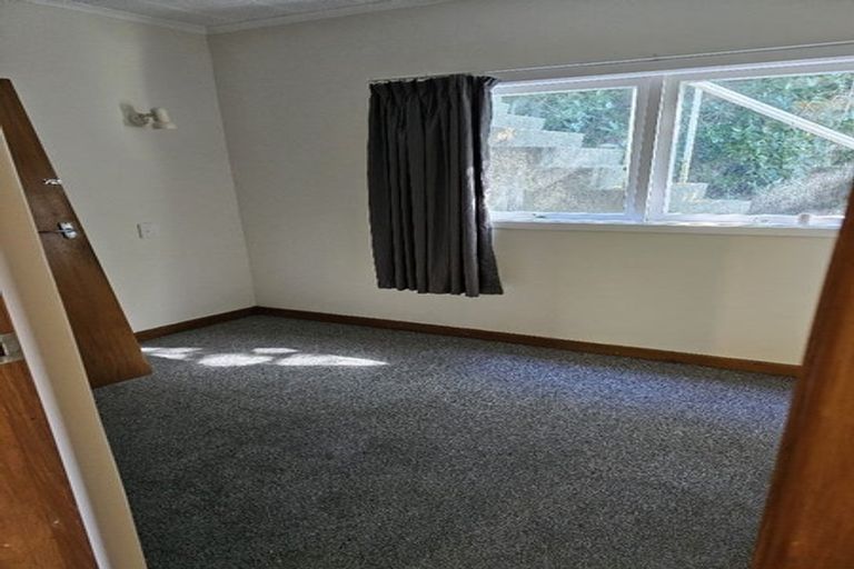 Photo of property in 20 Shirley Street, Karori, Wellington, 6012