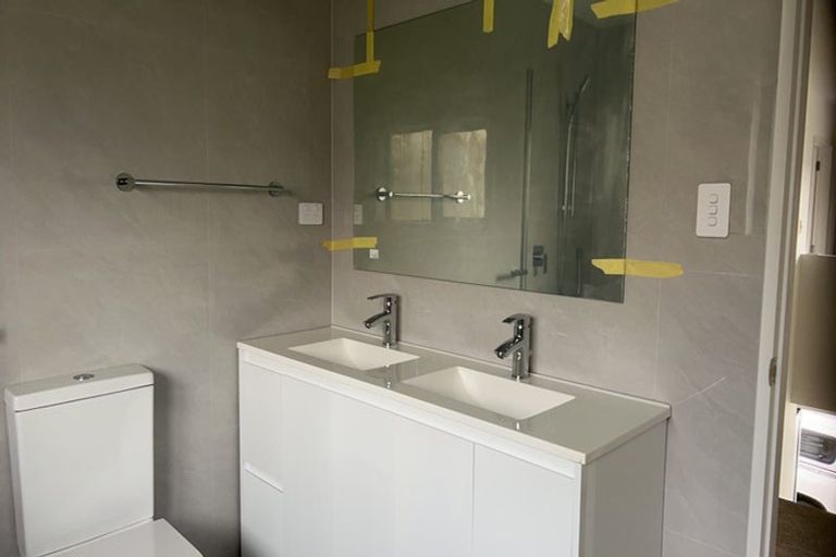 Photo of property in 47b Withers Road, Glen Eden, Auckland, 0602