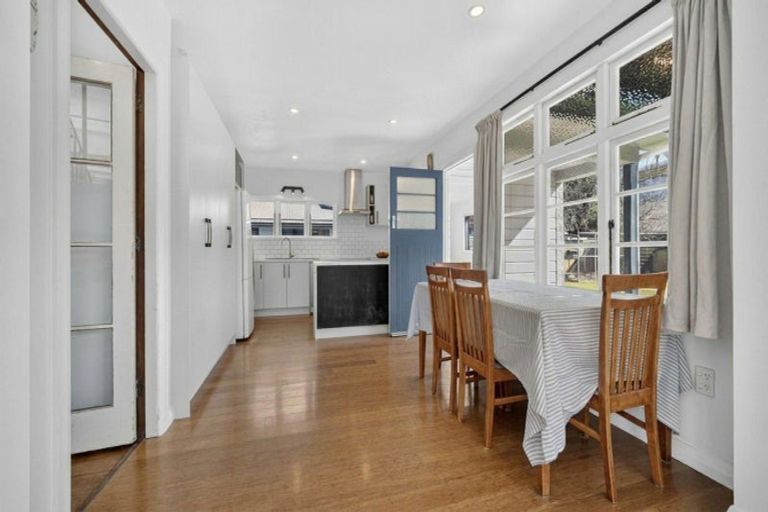 Photo of property in 16 Gorrie Street, Nelson South, Nelson, 7010