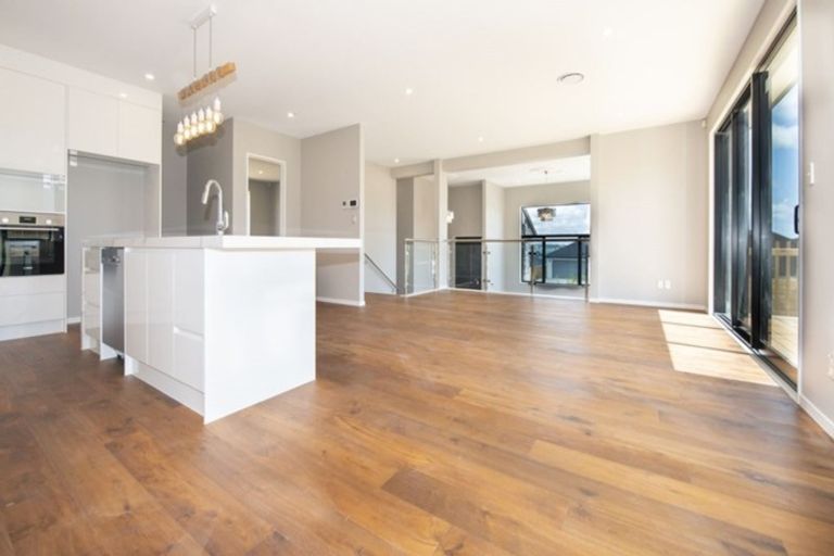 Photo of property in 18 Keshvara Road, Beachlands, Auckland, 2018