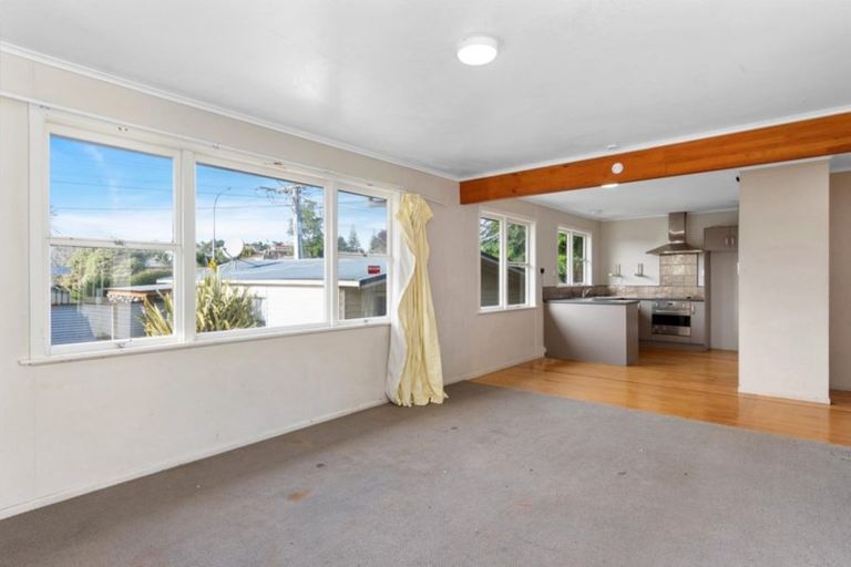 Photo of property in 8 Windsor Road, Bellevue, Tauranga, 3110