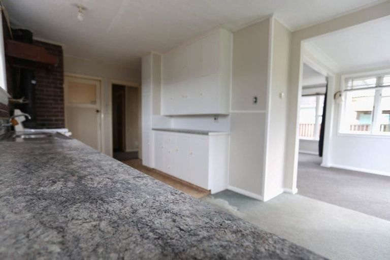 Photo of property in 28 Hillary Crescent, Upper Riccarton, Christchurch, 8041