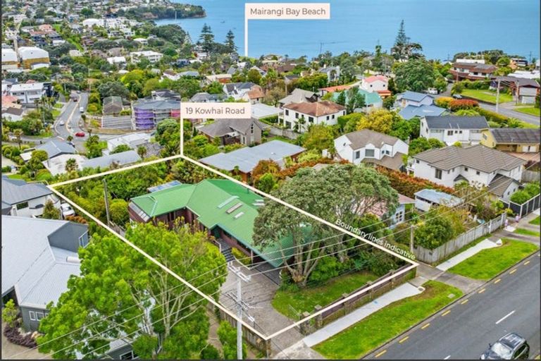 Photo of property in 19 Kowhai Road, Mairangi Bay, Auckland, 0630