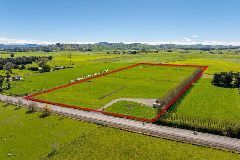 Photo of property in 211 Castlepoint Road, Te Ore Ore, Masterton, 5886