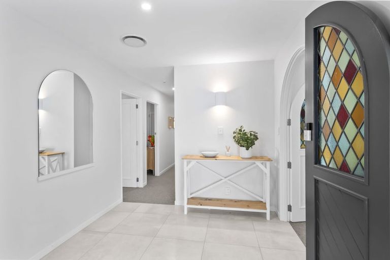 Photo of property in 56 Solway Avenue, Ilam, Christchurch, 8041