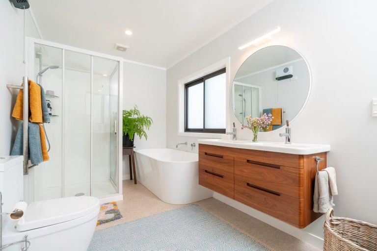 Photo of property in 22 Worcester Street, Wilton, Wellington, 6012