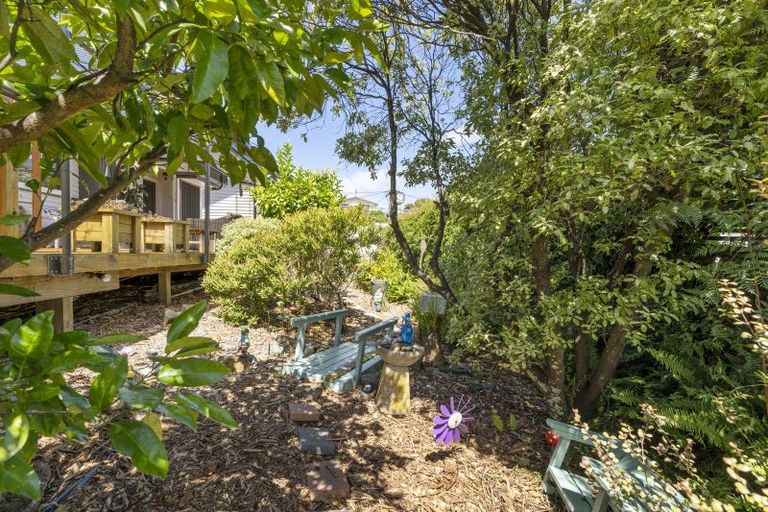 Photo of property in 87 Leinster Avenue, Raumati South, Paraparaumu, 5032