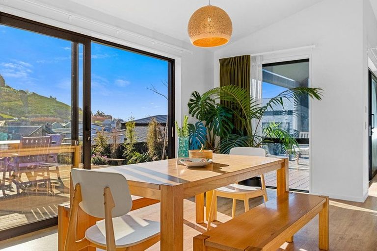 Photo of property in 14 Carex Rise, Cracroft, Christchurch, 8022