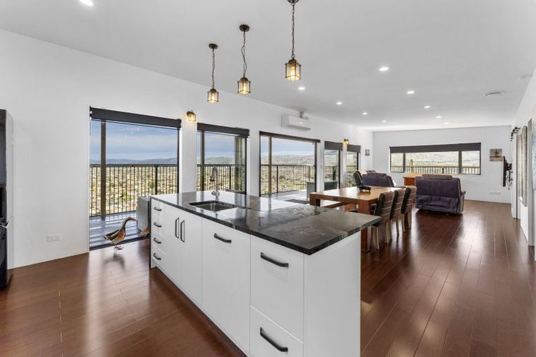 Photo of property in 32a Woodvale Grove, Fairfield, Lower Hutt, 5011