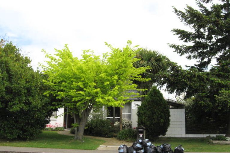 Photo of property in 41 Akaroa Street, Kaiapoi, 7630