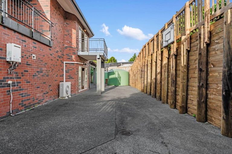 Photo of property in 38c Wicklam Lane, Greenhithe, Auckland, 0632