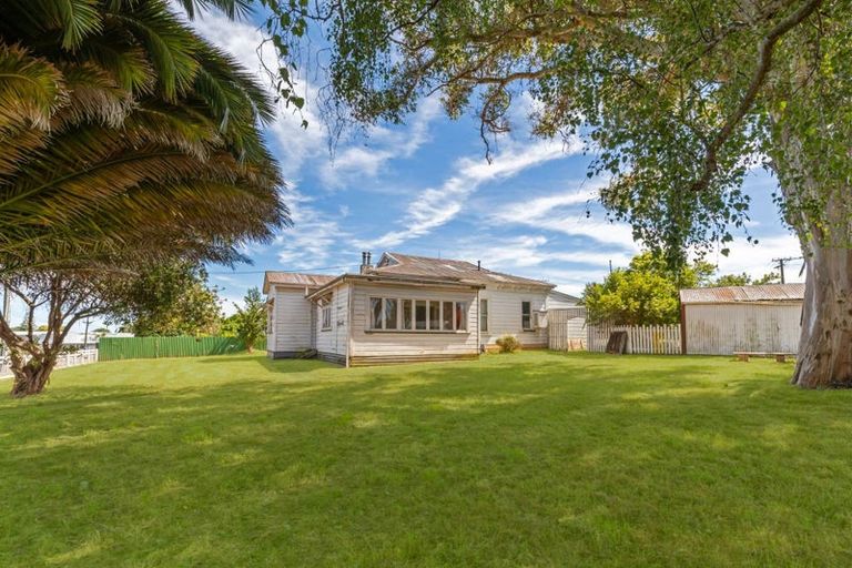 Photo of property in 29 Station Road, Marton, 4710