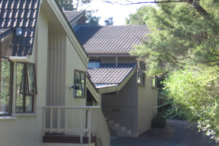 Photo of property in 1/30 Kauri Road, Birkenhead, Auckland, 0626