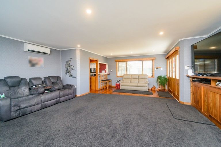 Photo of property in 8 Marlborough Street, Feilding, 4702