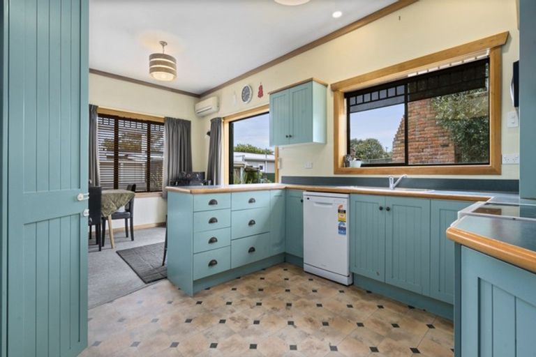 Photo of property in 43 Doone Street, Lynmouth, New Plymouth, 4310