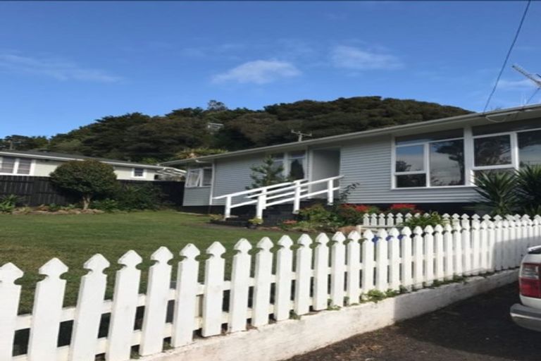 Photo of property in 42 Tuatara Drive, Te Kamo, Whangarei, 0112