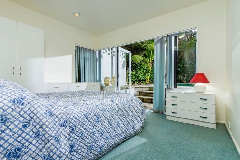 Photo of property in 4 Whitby Crescent, Mairangi Bay, Auckland, 0630