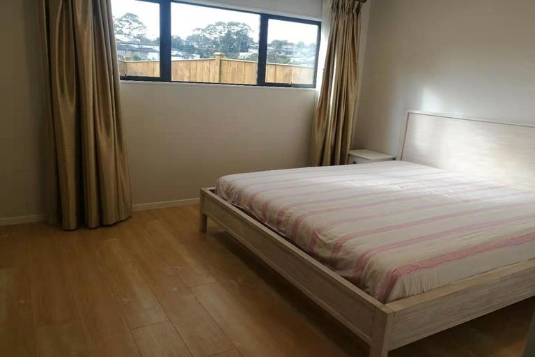 Photo of property in 29 Para Close, Fairview Heights, Auckland, 0632