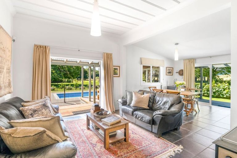 Photo of property in 260 Kaiwhaiki Road, Kaiwhaiki, Whanganui, 4575