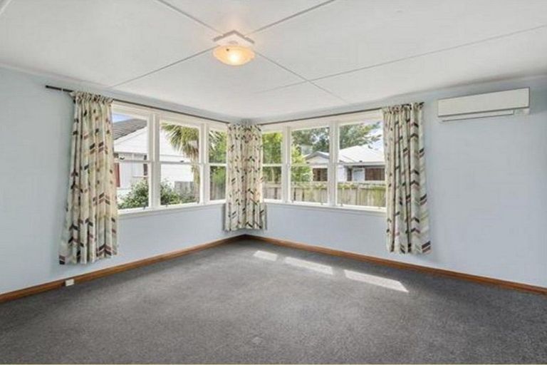 Photo of property in 9 Homer Place, Upper Riccarton, Christchurch, 8041