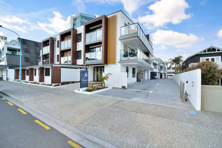Photo of property in 207/6 Adams Avenue, Mount Maunganui, 3116