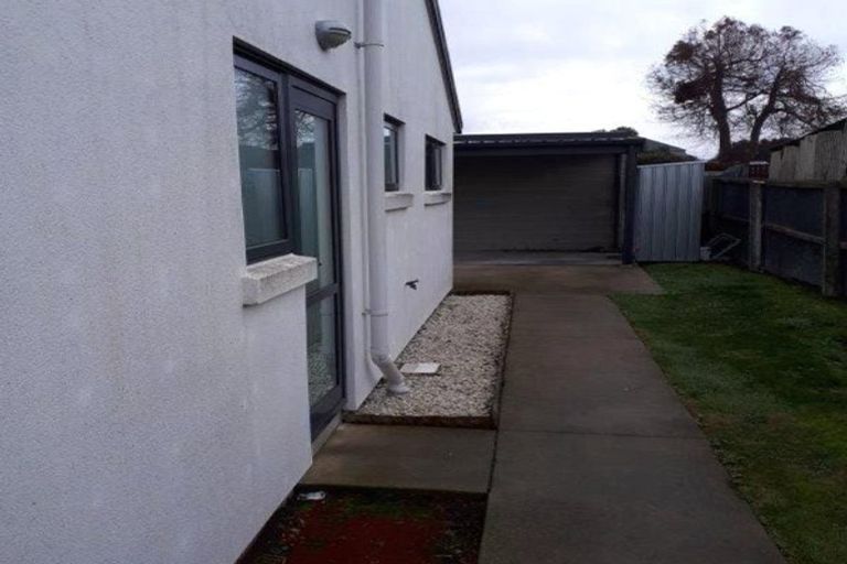 Photo of property in 68 Grafton Street, Waltham, Christchurch, 8011