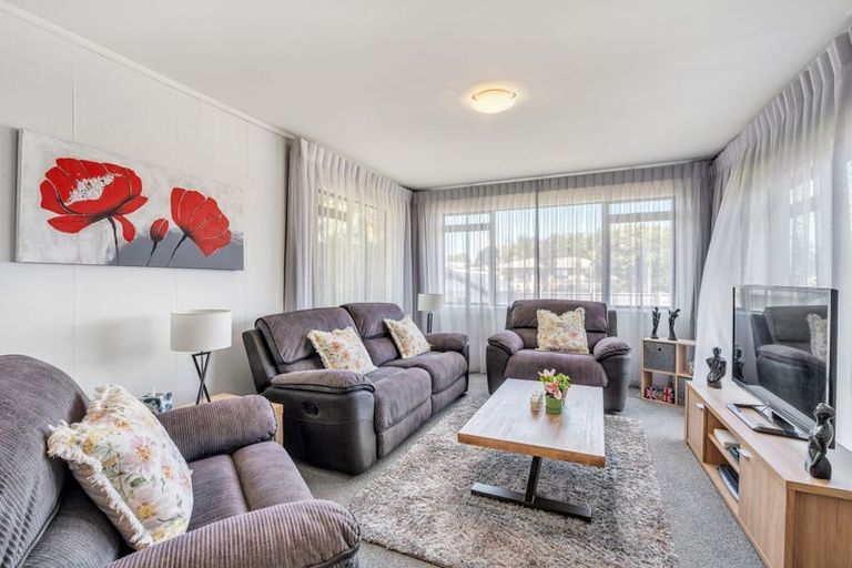 Photo of property in 155 Rowandale Avenue, Manurewa, Auckland, 2102