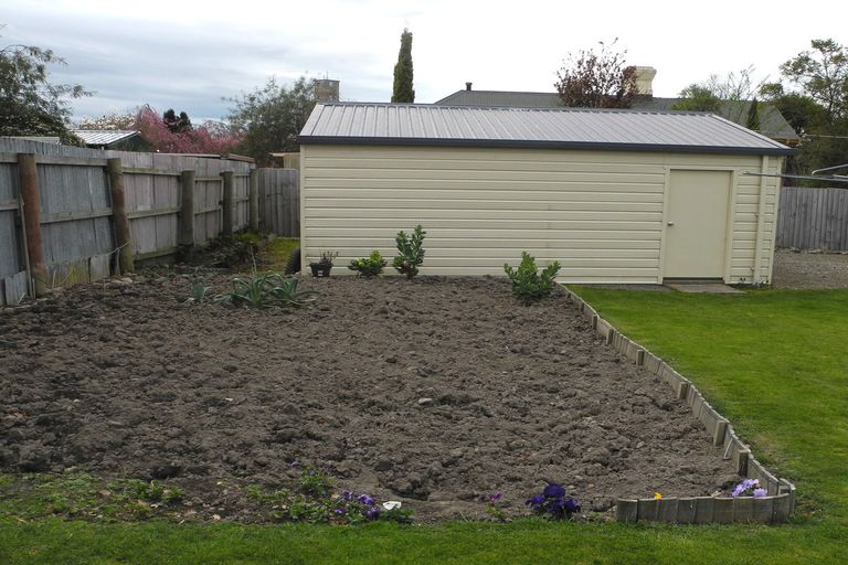 Photo of property in 202 Queen Street, Waimate, 7924