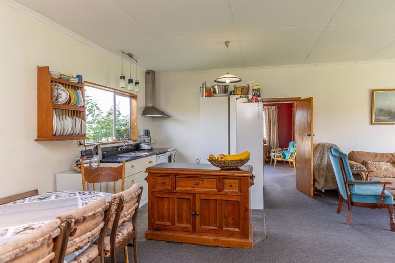 Photo of property in 2034 Riversdale Waikaia Road, Waikaia, Gore, 9777