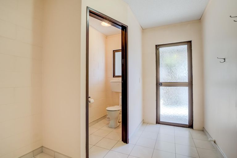 Photo of property in 21 Madill Road, St Andrews, Hamilton, 3200