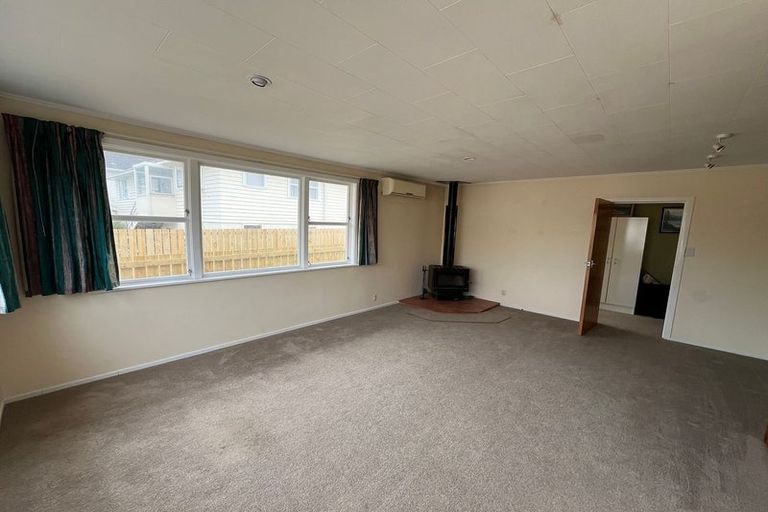 Photo of property in 27 Paenui Street, Titahi Bay, Porirua, 5022