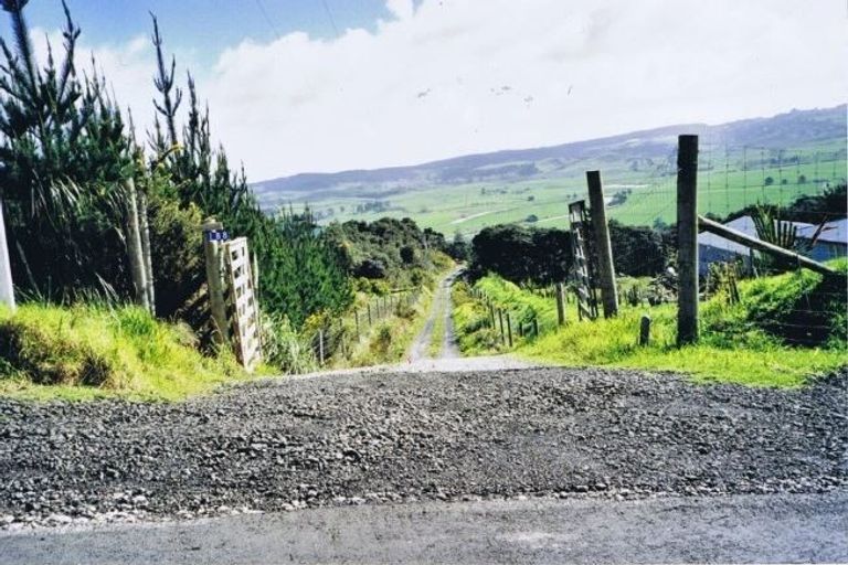 Photo of property in 188 Wishart Road, Helensville, 0875