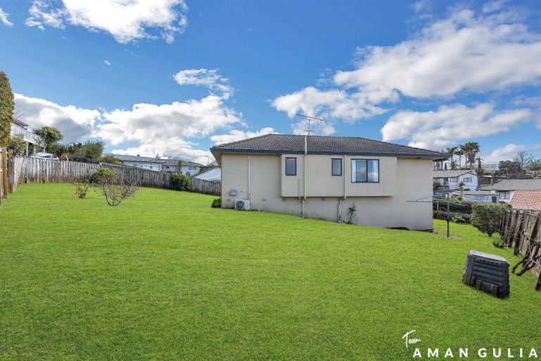 Photo of property in 47 Patts Avenue, Glendene, Auckland, 0602