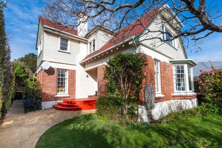 Photo of property in 42 Musselburgh Rise, Musselburgh, Dunedin, 9013