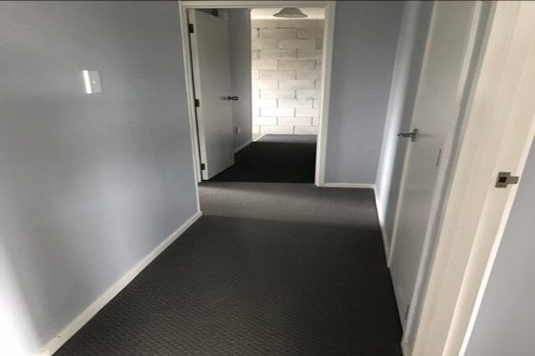 Photo of property in 2/57 Mcintyre Road, Mangere Bridge, Auckland, 2022