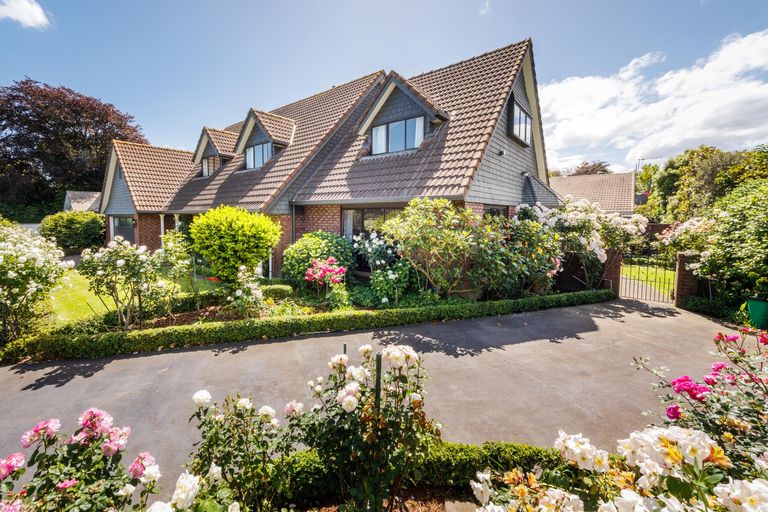 Photo of property in 95 Park Road, West End, Palmerston North, 4410