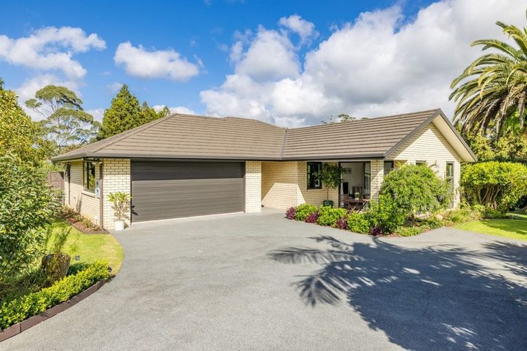 Photo of property in 71 Riddell Road, Kerikeri, 0230