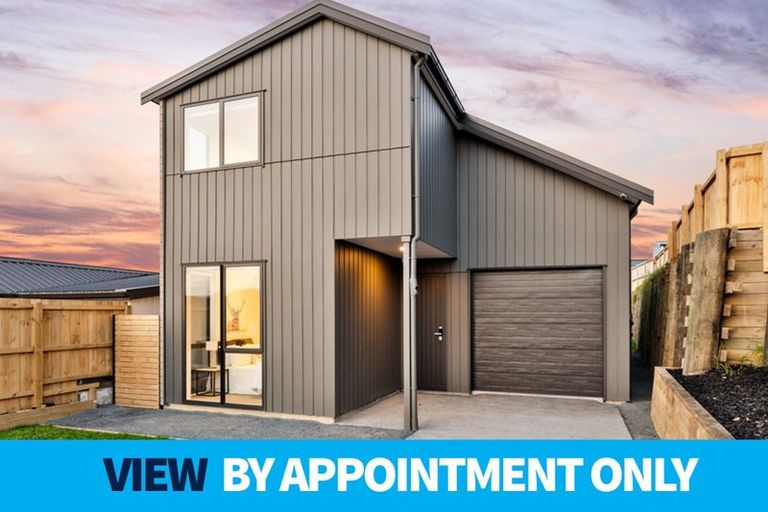 Photo of property in 27 Morus Road, Massey, Auckland, 0614