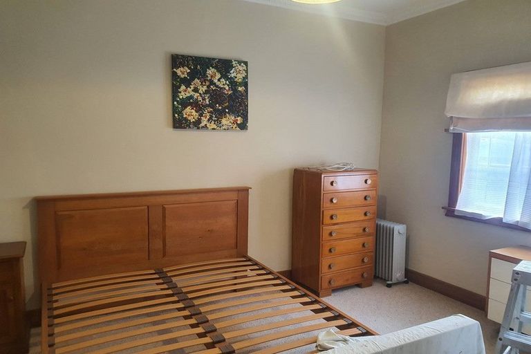 Photo of property in 38 Birdwood Road, Waterloo, Lower Hutt, 5011