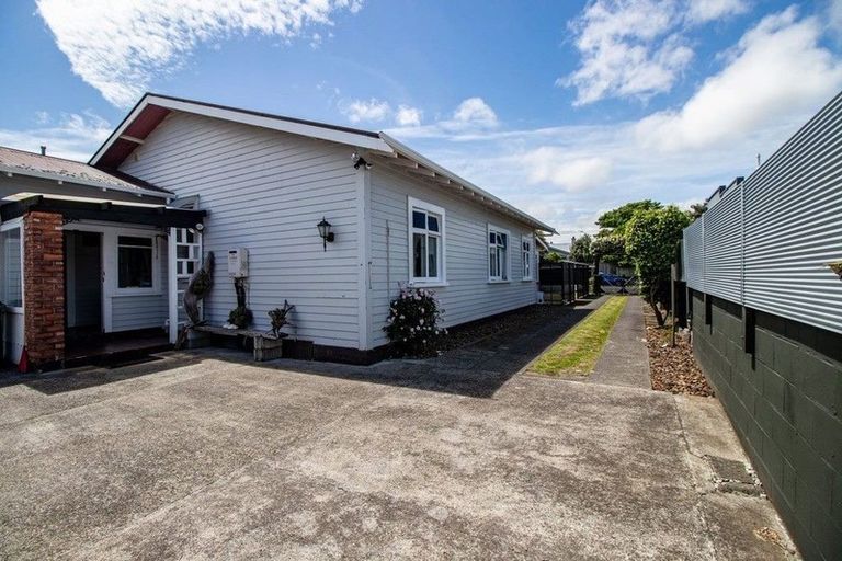 Photo of property in 29 Caius Avenue, Gonville, Whanganui, 4501