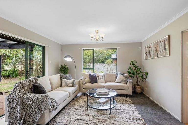 Photo of property in 17 Devon Crescent, Darfield, 7510