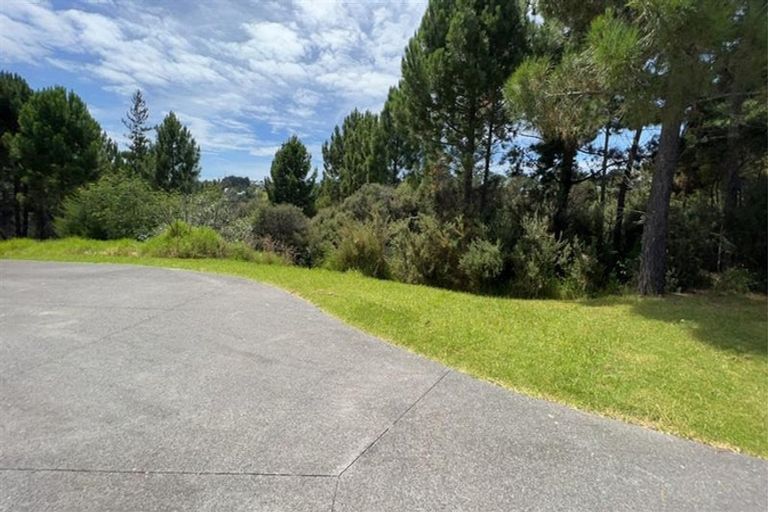 Photo of property in 1235 East Coast Road, Redvale, Albany, 0794