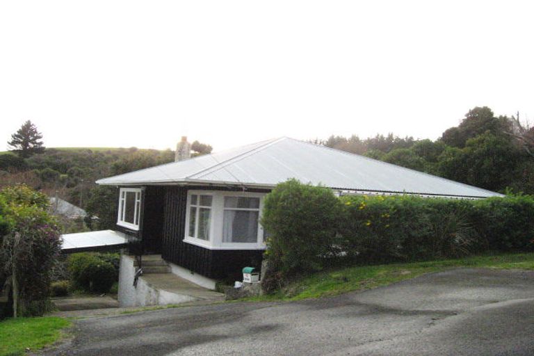Photo of property in 15 Porterfield Street, Macandrew Bay, Dunedin, 9014