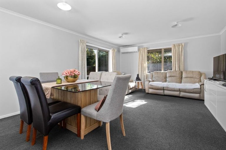 Photo of property in 35c Forsyth Street, St Andrews, Hamilton, 3200