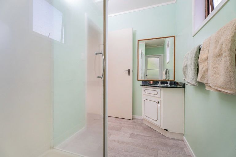 Photo of property in 3 Patricia Place, Hahei, Whitianga, 3591