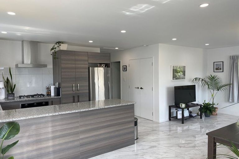 Photo of property in 104-104b Buckland Road, Mangere East, Auckland, 2024